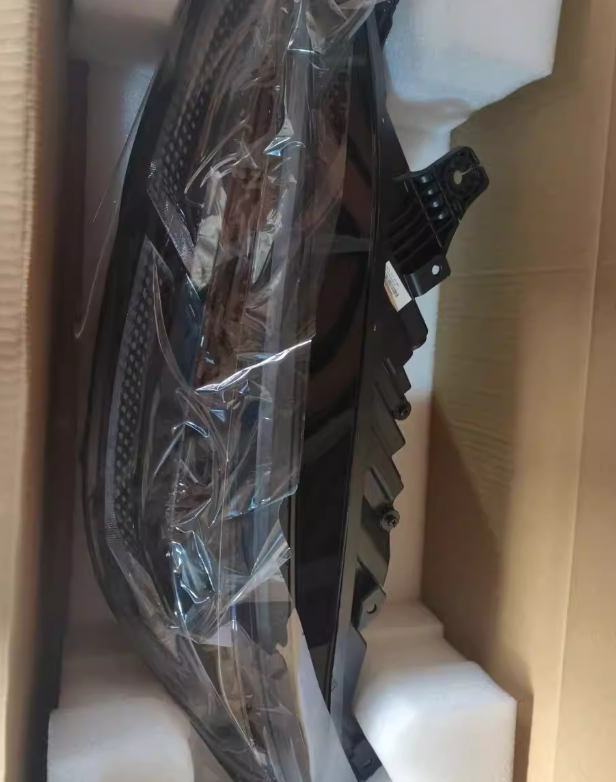 2025 MY BYD Seal Right Headlight Assembly